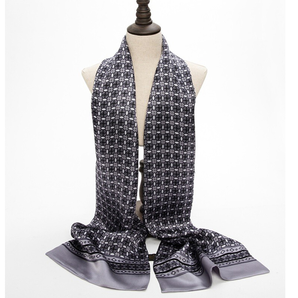 Travel Accessories For Men - 2026 Yeni İpek Eşarp Katmanlı Boyun